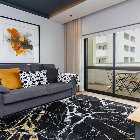 Oasis By Ici Apartment *